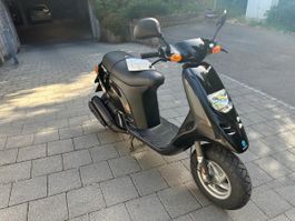 Piaggio Typhoon 125 Roller, top Zustand, Sommer bereit!