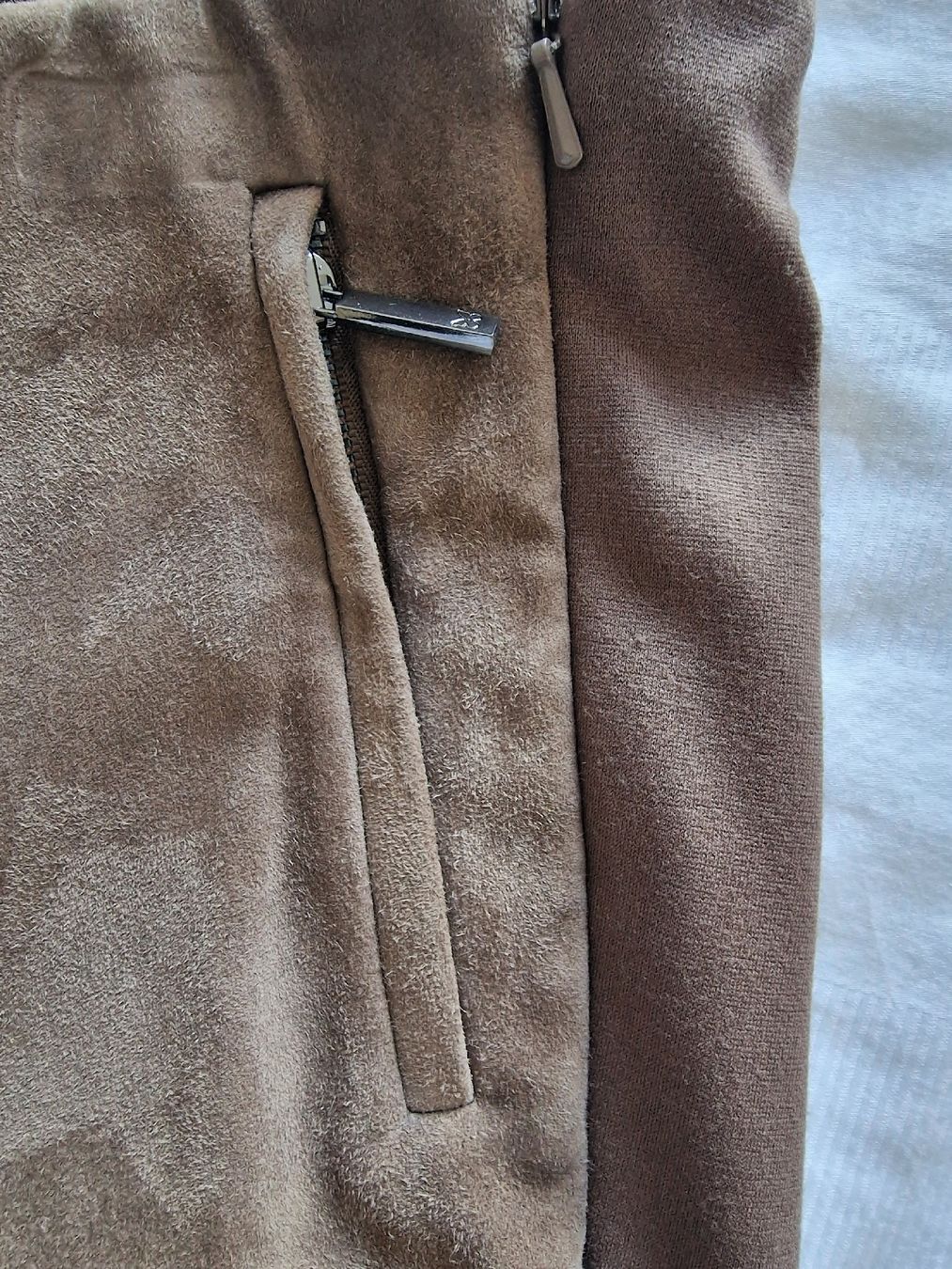 Max Mara Pantaloni: Lederdamenhose von Weekend MaxMara – Usato da St. Niklausen LU venduto da wishbonerfb 3