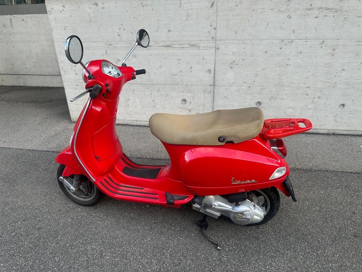 Scooter: Vespa Lx 125 – Usato da Zürich venduto da loml_gaso 1