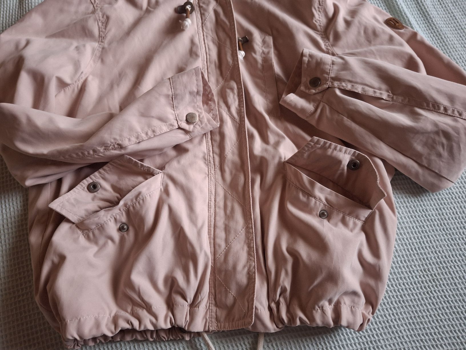 Only Vestes: Blouson à capuche marque ONLY rose pastel taille L  – D'occasion à Villiers par san_jn5w 1