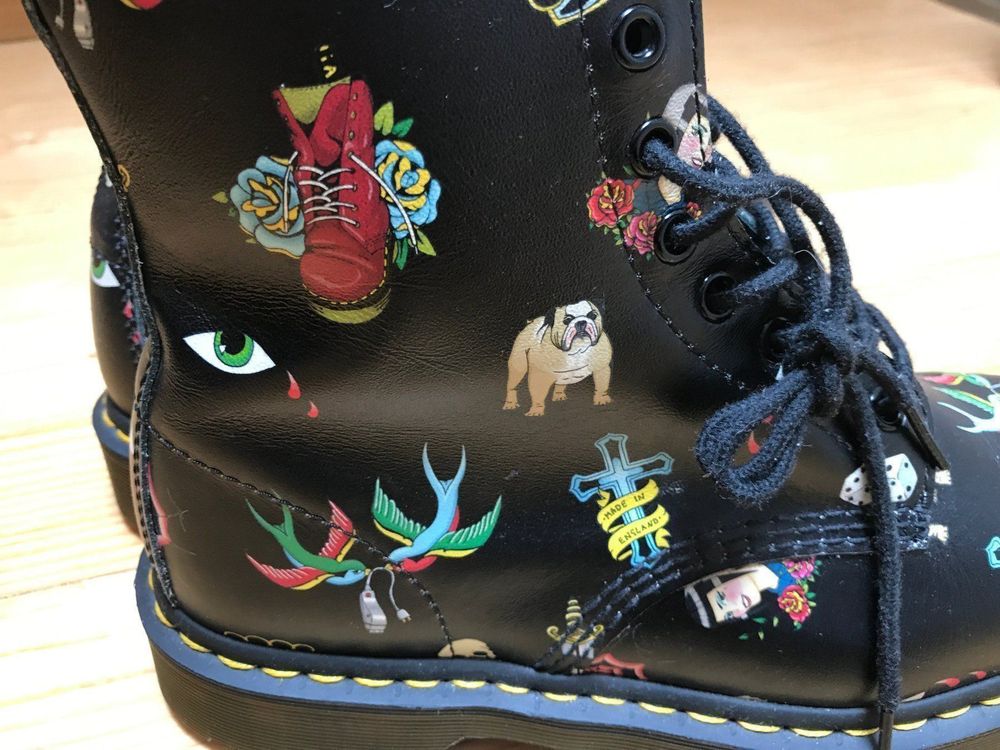 Dr martens 1460 outlet tattoo