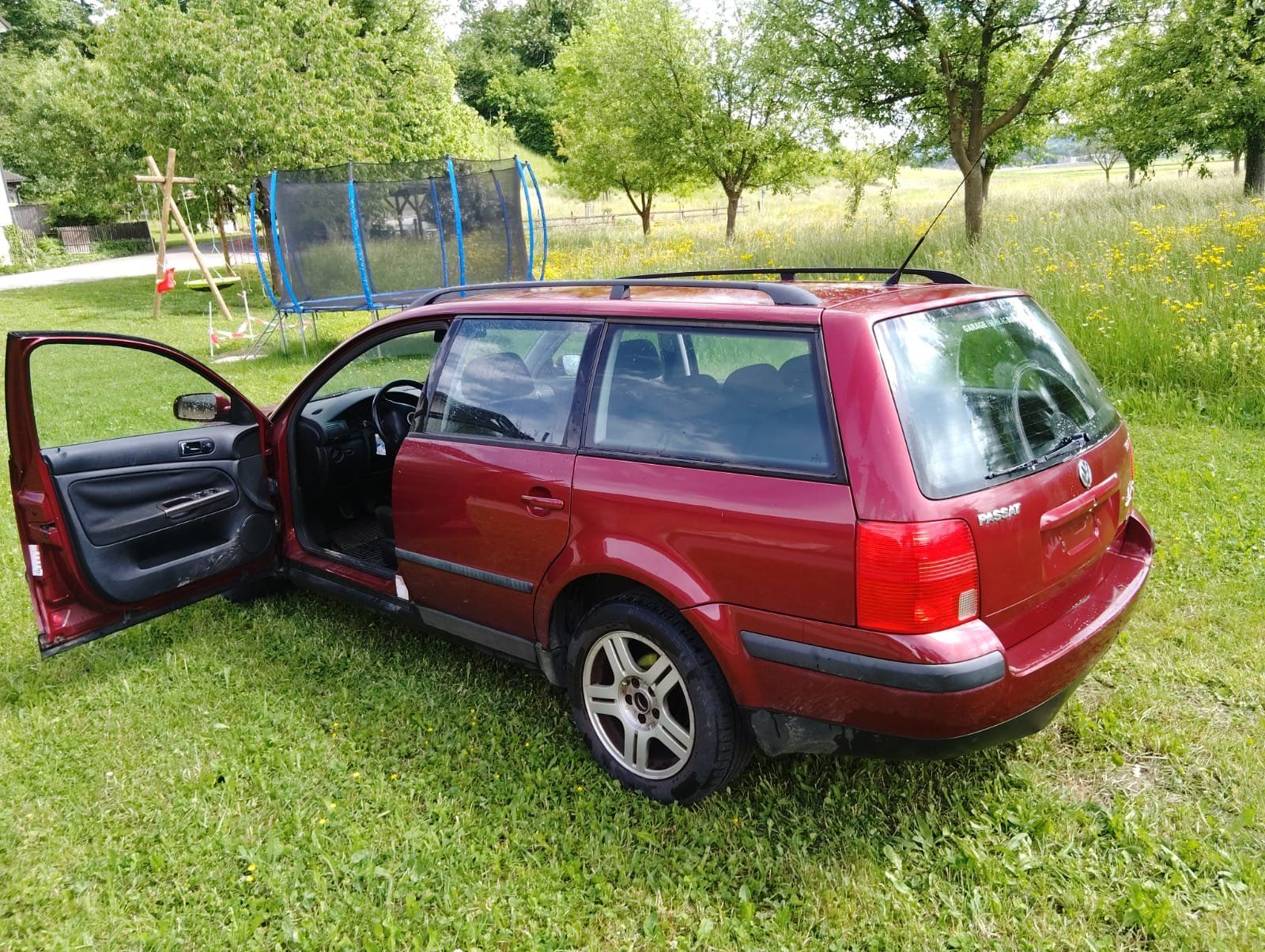 VW Automobili: VW Passat Variant 1.8T, Benzin, Schaltgetriebe – Usato da Märstetten venduto da donay 3