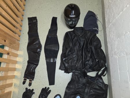 Motorradkleider Set, echtes Leder, 80ies