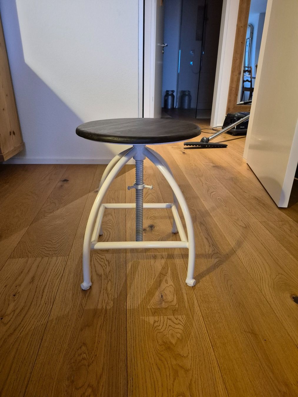 Hocker: Hocker – Neu (gemäss Beschreibung) aus Goldiwil (Thun) von and_x2dm 1