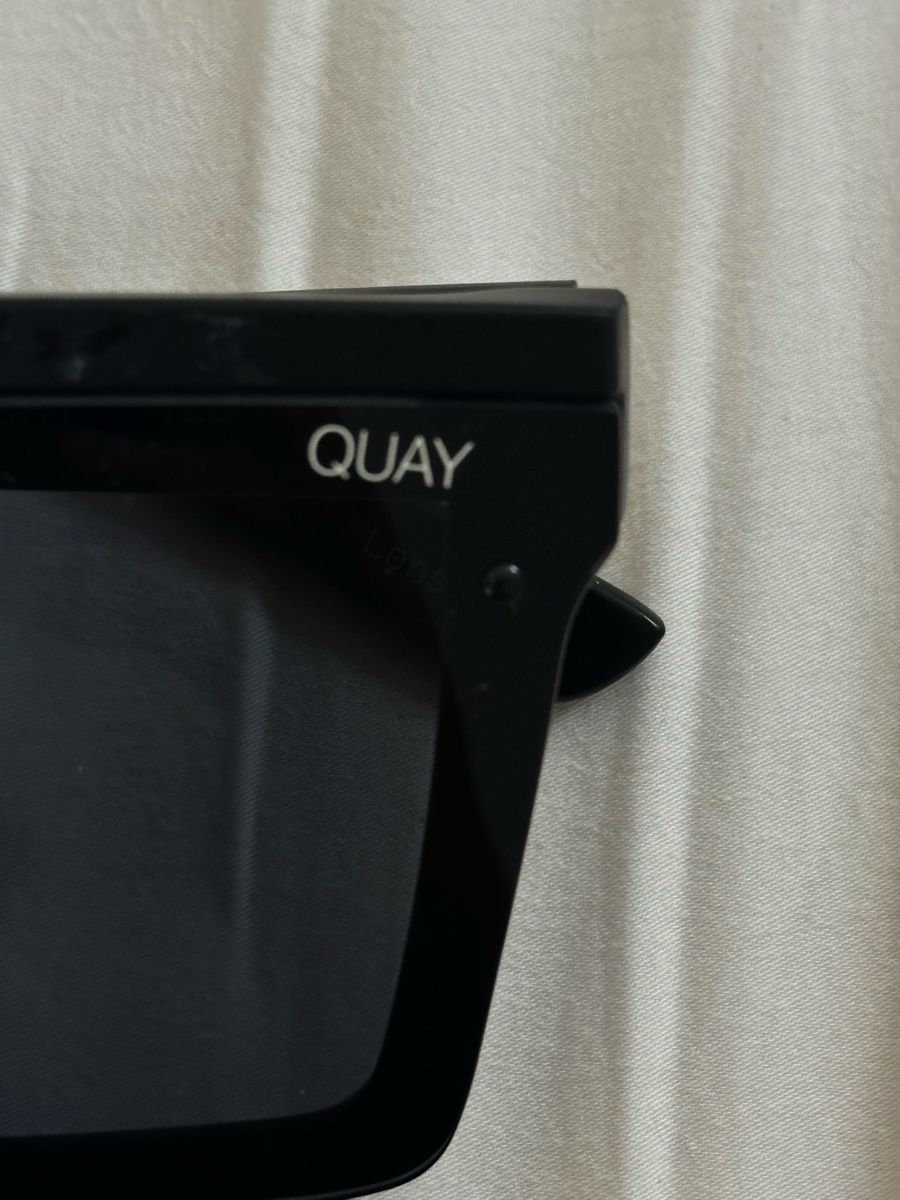 Occhiali & Lenti: Quay Sunglasses – Usato da Zürich venduto da Annalauber 2