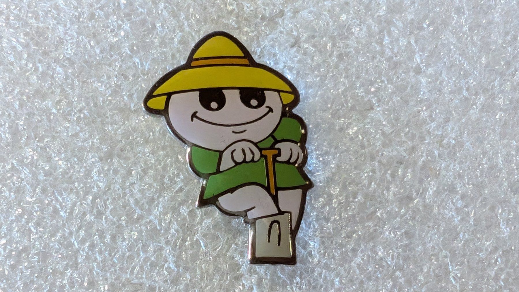 Placchette & Badge: Ansteckpin 212: Maga Bio – Usato da Oppligen venduto da Pin-Fall-Shop