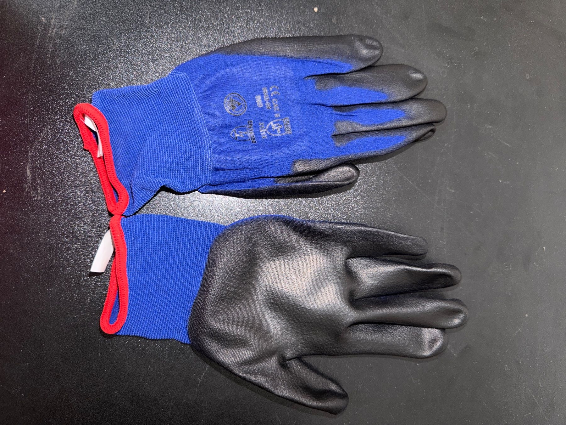 Guanti & manicotti: Neu Restposten Arbeits- Handschuhe Gr.08 (100x) – Nuovo e nell'imballaggio originale da Inwil venduto da Rzic-Liquidationen 2