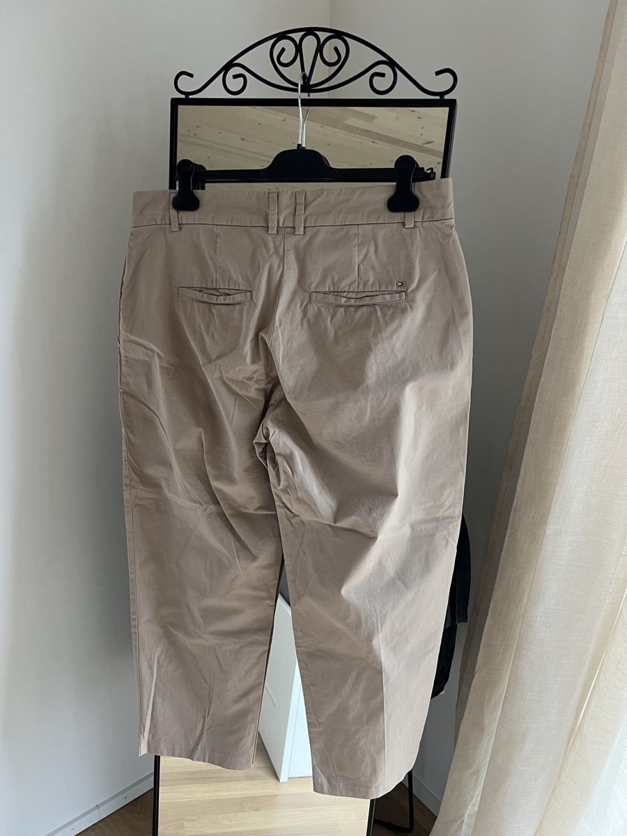 Tommy Hilfiger Pantaloni: 7/8 Hose von Tommy Hilfiger – Usato da Zürich venduto da ann_7l2p 1