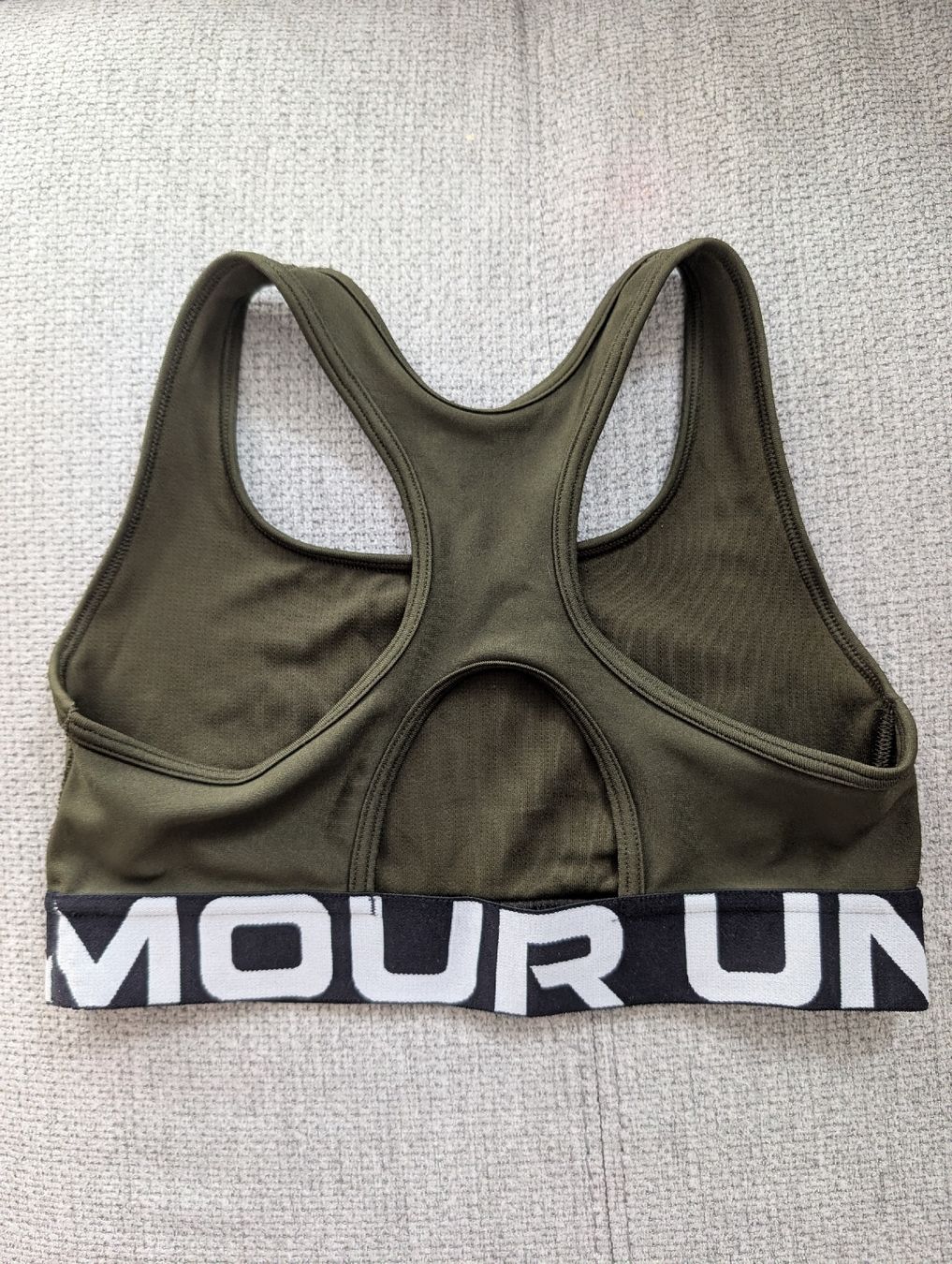 Under Armour Top: Sport Top XS Under Armour  – Nuovo (secondo la descrizione) da Einsiedeln venduto da alegna89 1