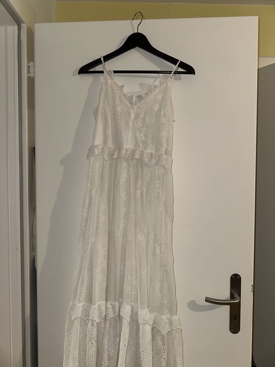 H&M Vestiti: Weisses Kleid mit Stickereien – Usato da Zürich venduto da laurenmzh