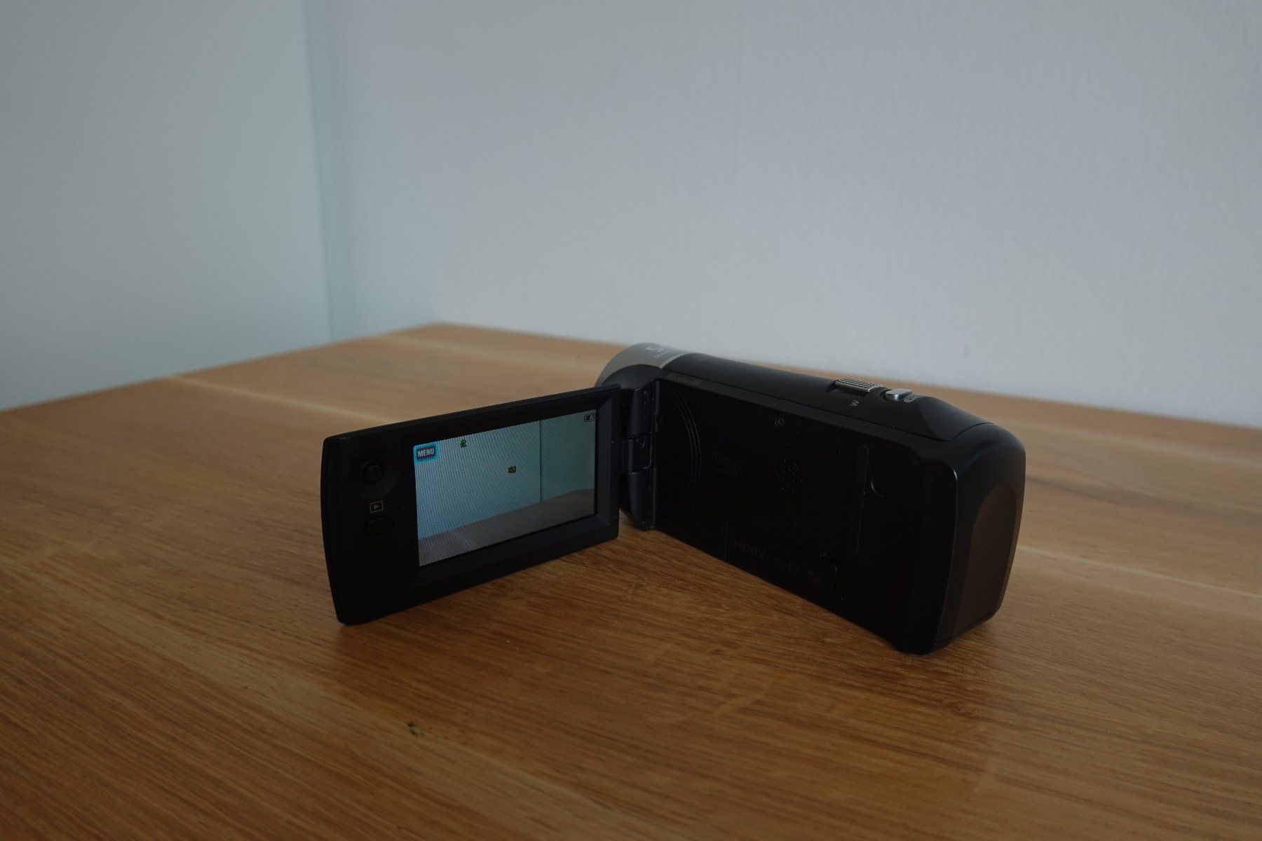 Sony Caméscopes: Sony Handycam HDR-CX240 – D'occasion à Fribourg par mar_9vlt 2