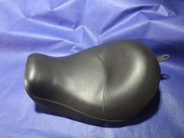 original Sattel zur Harley Davidson Street Bob