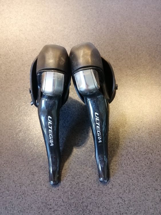Levier De Vitesse Droit Shimano Ultegra ST-6700 STI - 10 Vitesses - Occasion