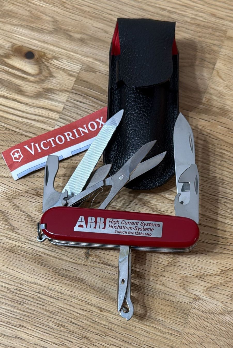 Victorinox Coltelli tascabile: VICTORINOX TASCHENMESSER ABB MIT ETUI – Nuovo (secondo la descrizione) da Zürich venduto da Frei-Occasionen 2