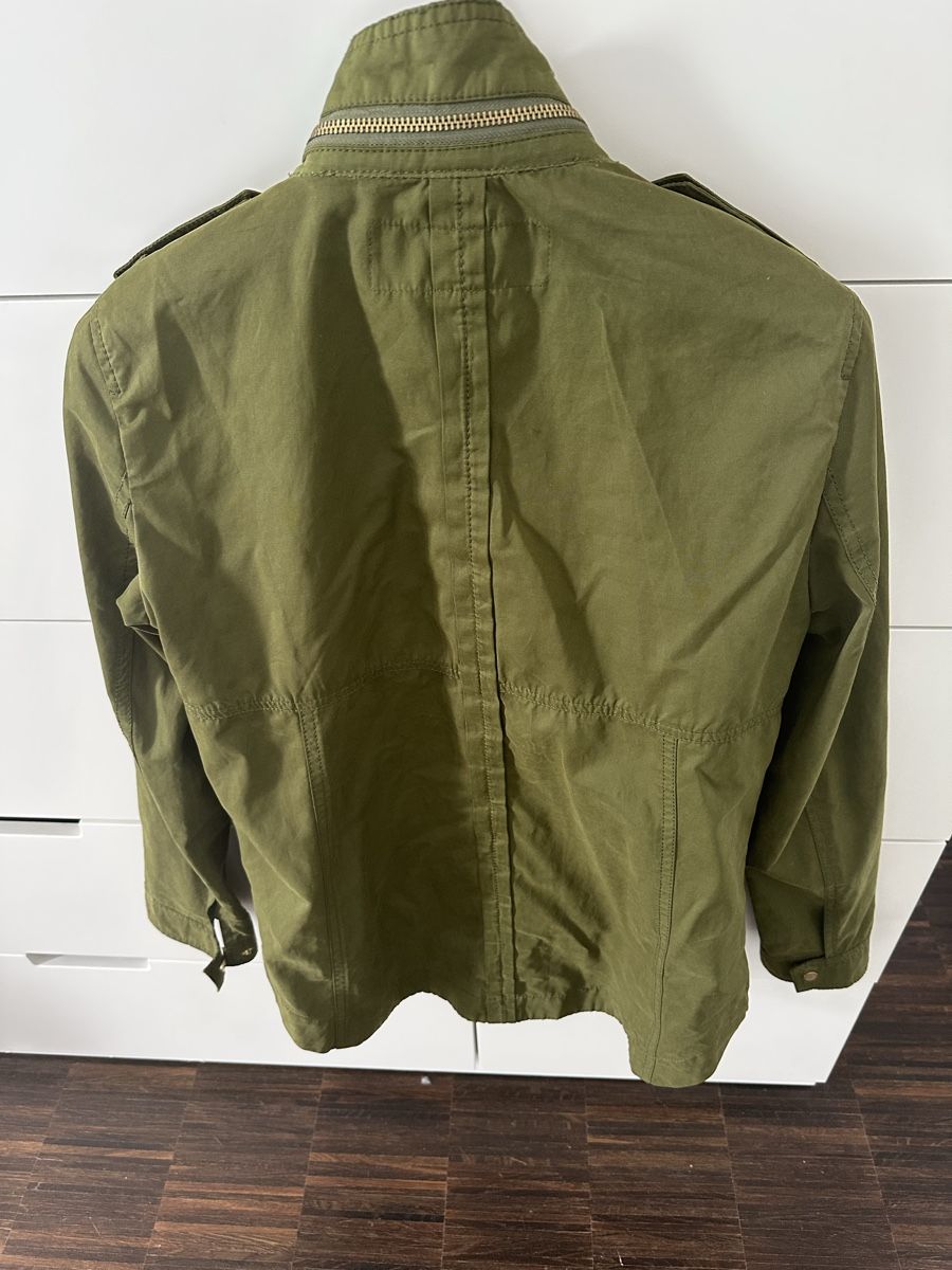Zara Jacken: Khaki Military Style Zara – Gebraucht aus Zürich von Heisenberg27 2