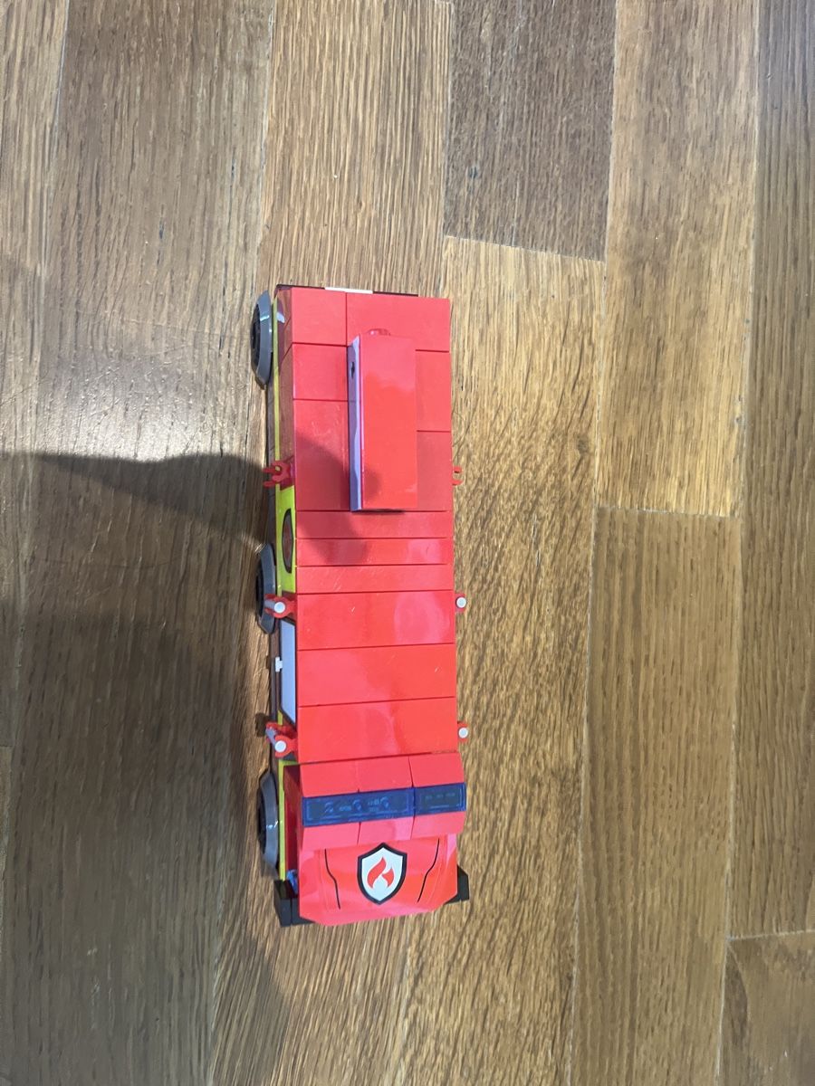 Lego Spielzeuge: Lego Feuerwehrauto – Gebraucht aus Adligenswil von linda-maria 8