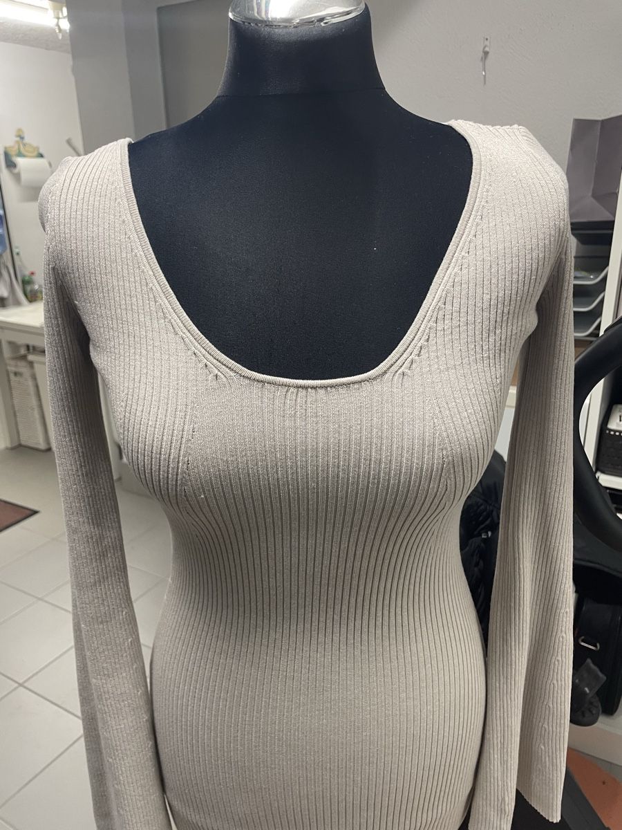 H&M Vestiti: H&M Strickkleid, beige, Grösse XS  – Usato da Urdorf venduto da Anassor 1