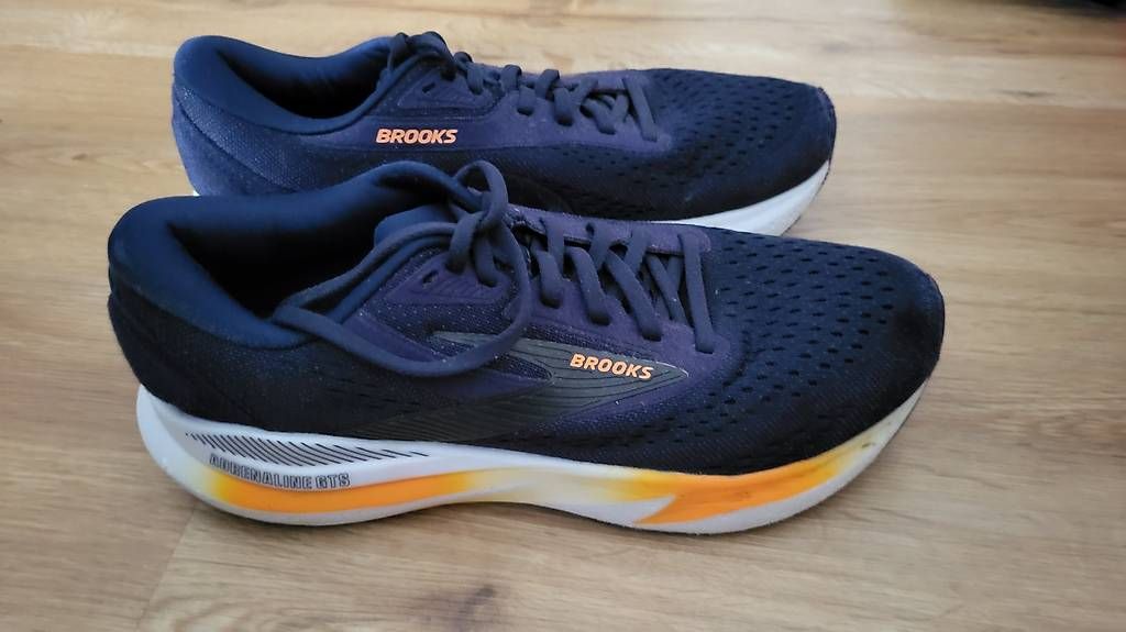 Brooks Scarpe da uomo: Brooks Laufschuhe/Turnschuhe Gr. 42 – Usato da Rorschacherberg venduto da Maku007