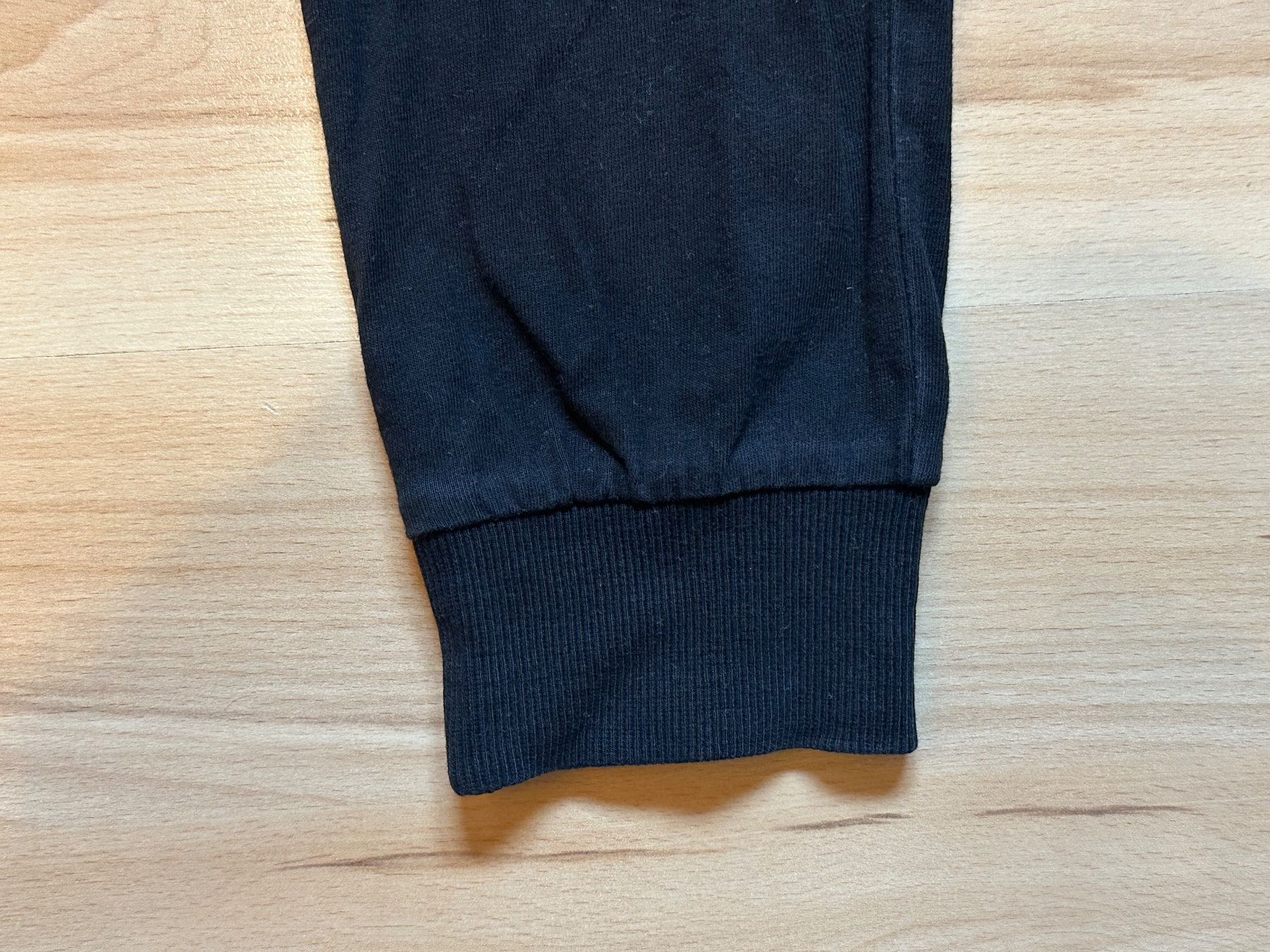 Lotti & Set di vestiti: Sportset Grösse 140 – Nuovo (secondo la descrizione) da Hausen AG venduto da dege02 2