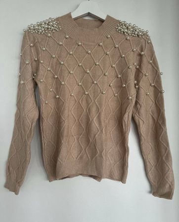 Pullover mit Perlenverzierung ungetragen Grösse M
