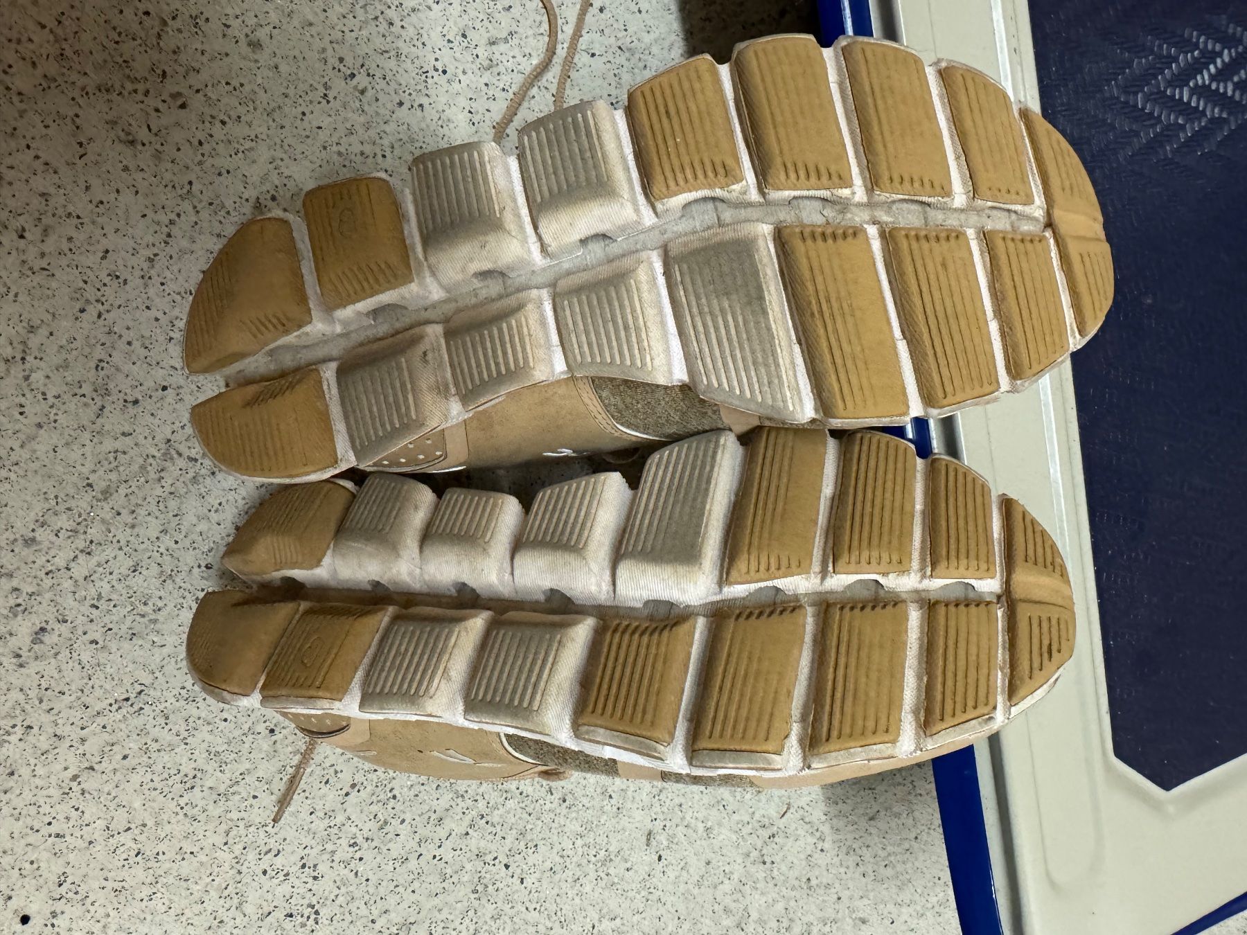 Scarpe da donna: on Schuhe gebraucht - guter Zustand – Usato da Wetzikon ZH venduto da sophiap 3