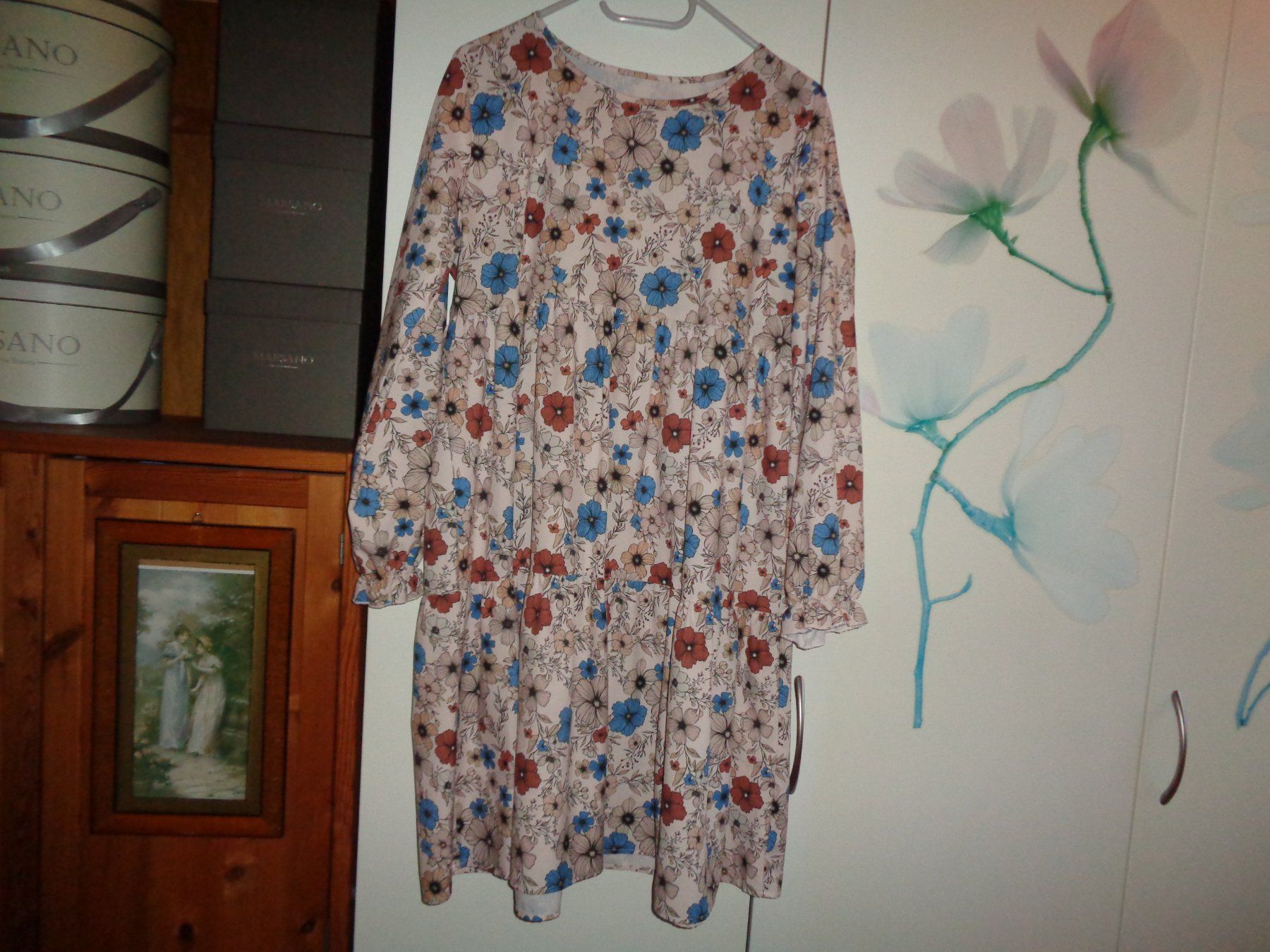 Kleider: *** Blumen Kleid *** – Neu (gemäss Beschreibung) aus Othmarsingen von Leuchtturmlady