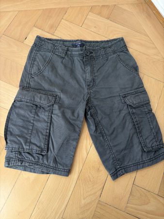 Short cargo gris foncé taille 146