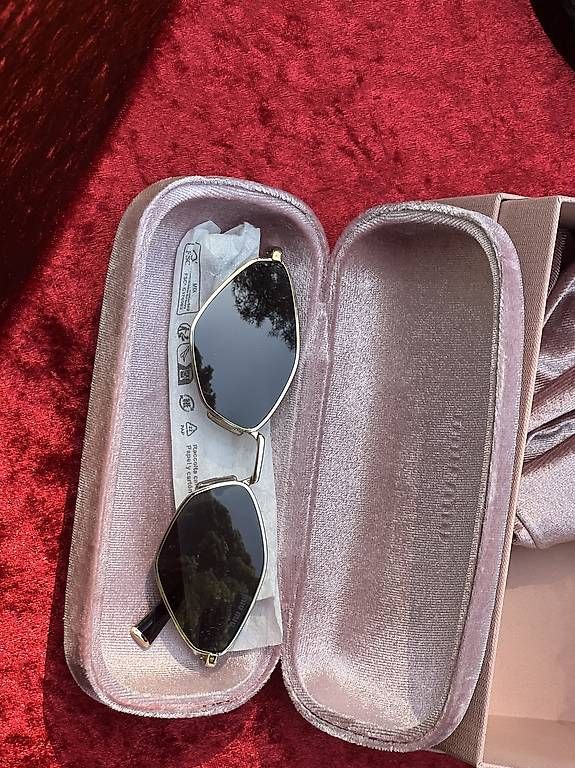 Occhiali & Lenti: MiuMiu Sonnenbrille – Usato da Matten b. Interl venduto da pulcedaqua