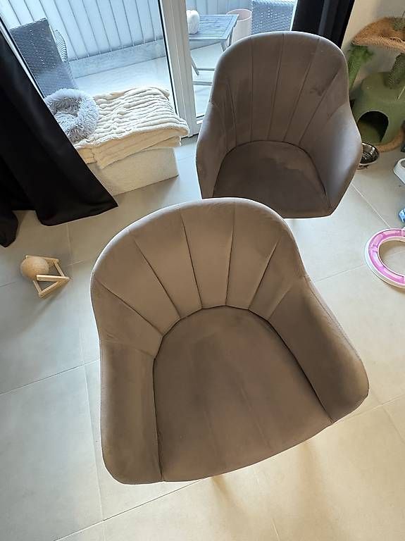 Stühle: 4 chaises scandinaves rotatives – Gebraucht aus Conthey von arn_bv7m 1