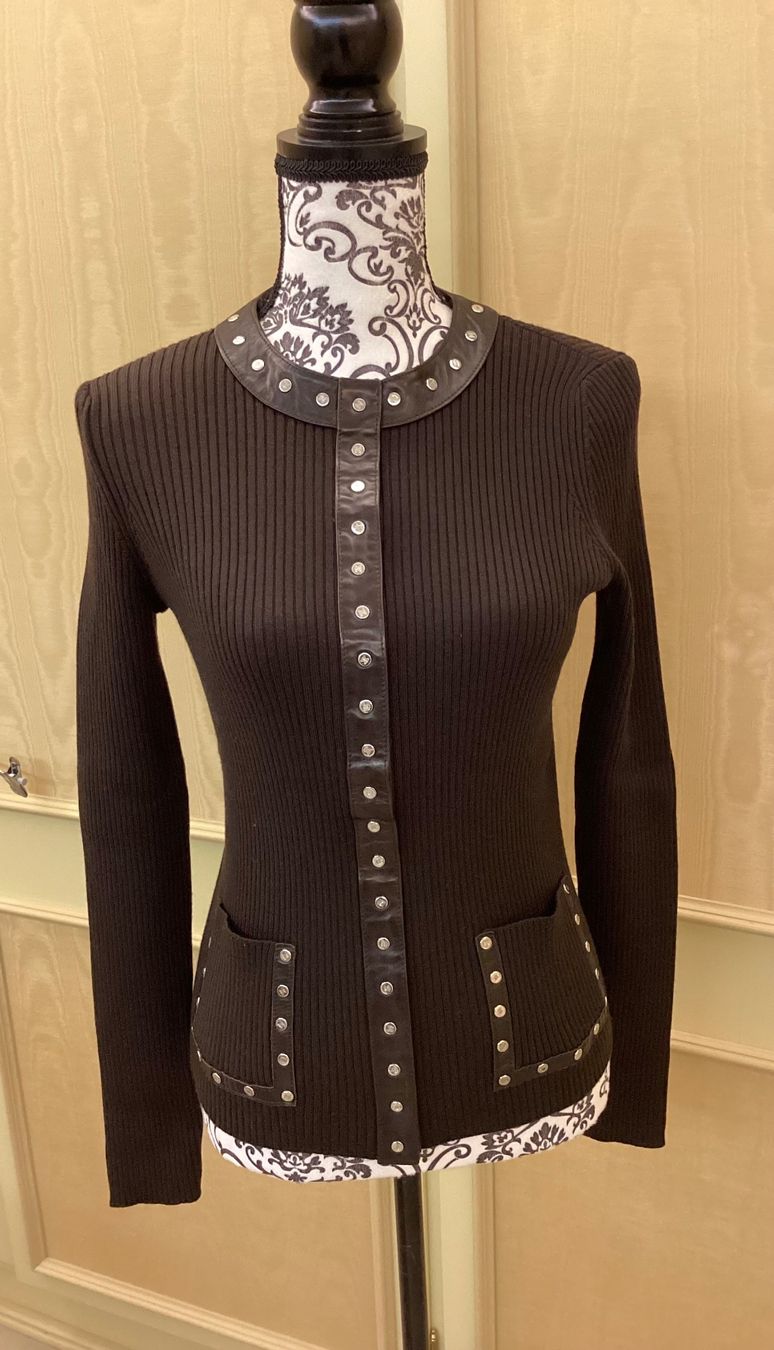 Celine Giacche: Céline elegante Strickjacke Grösse M – Usato da Samedan venduto da sylvierosa 1