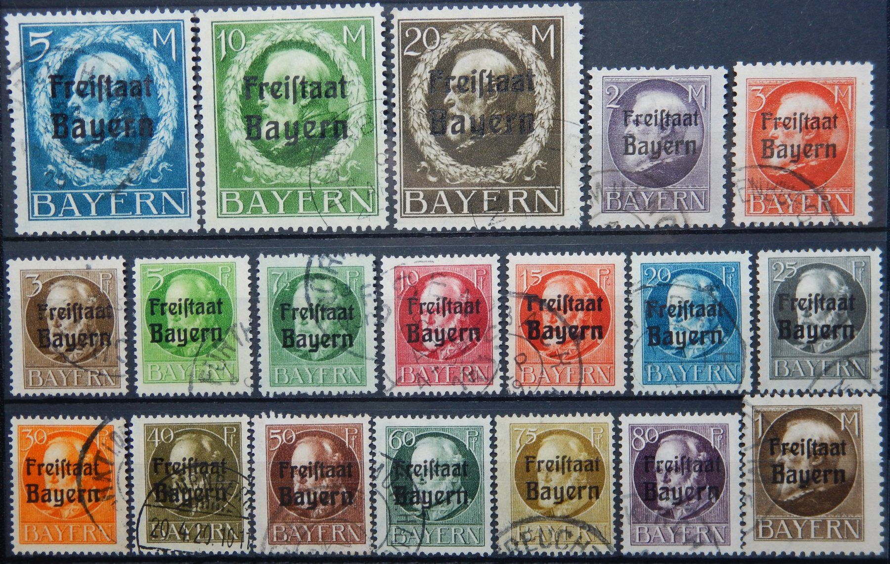 Tutti i francobolli: Bayern Kat. 152-170 A gest. 1919 – Usato da Zürich venduto da Muehlekauf