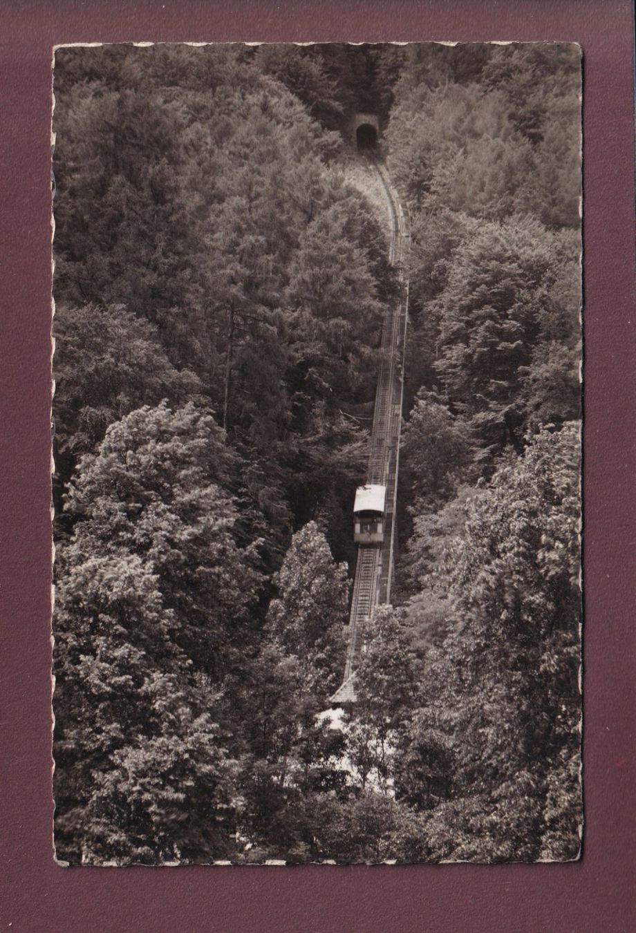 Ansichtskarten: INTERLAKEN - Harderbahn – Gebraucht aus Pully von nicecards