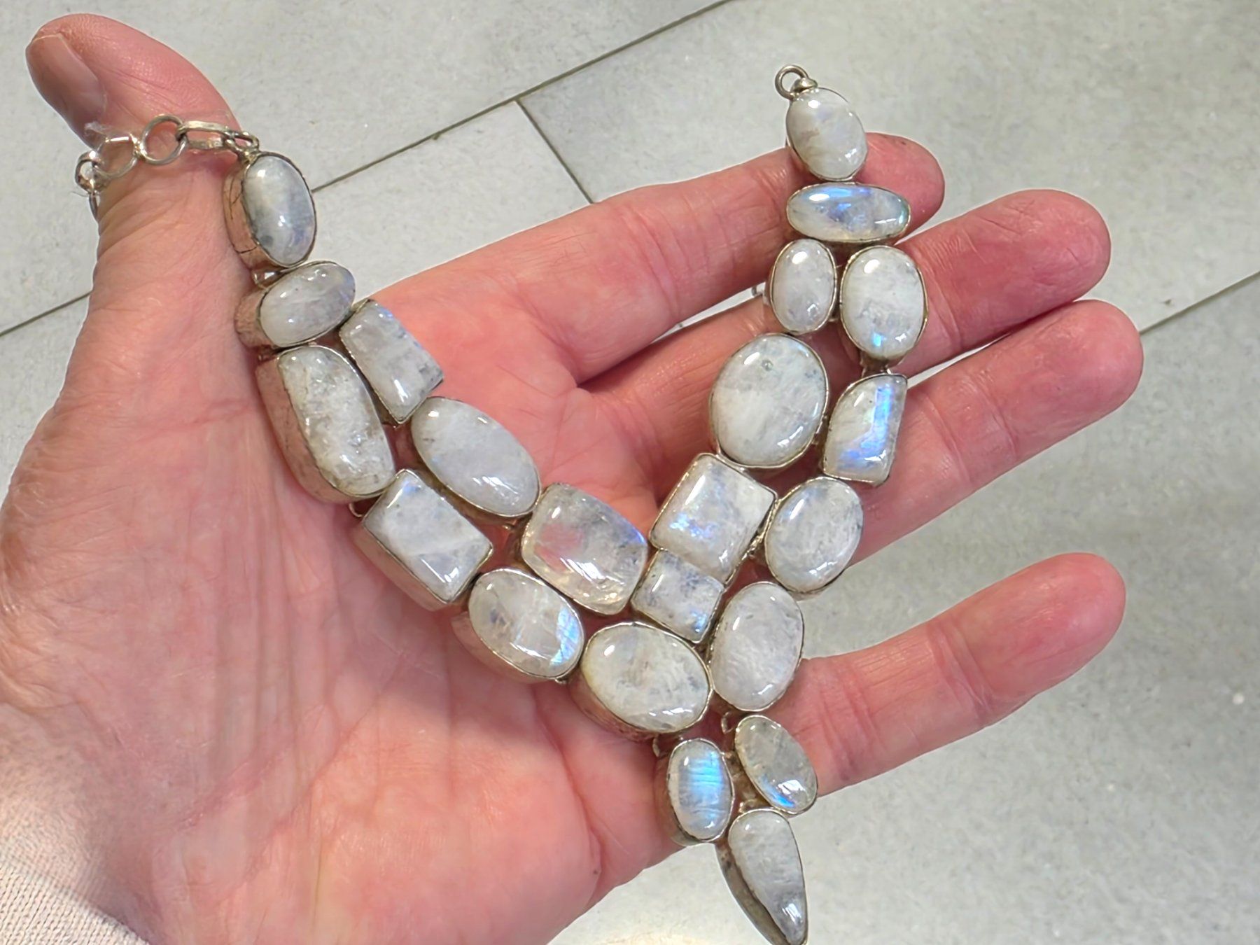 Catenine: Halskette Mondstein Silberfassung neu – Nuovo (secondo la descrizione) da Zürich venduto da Bieter04 8