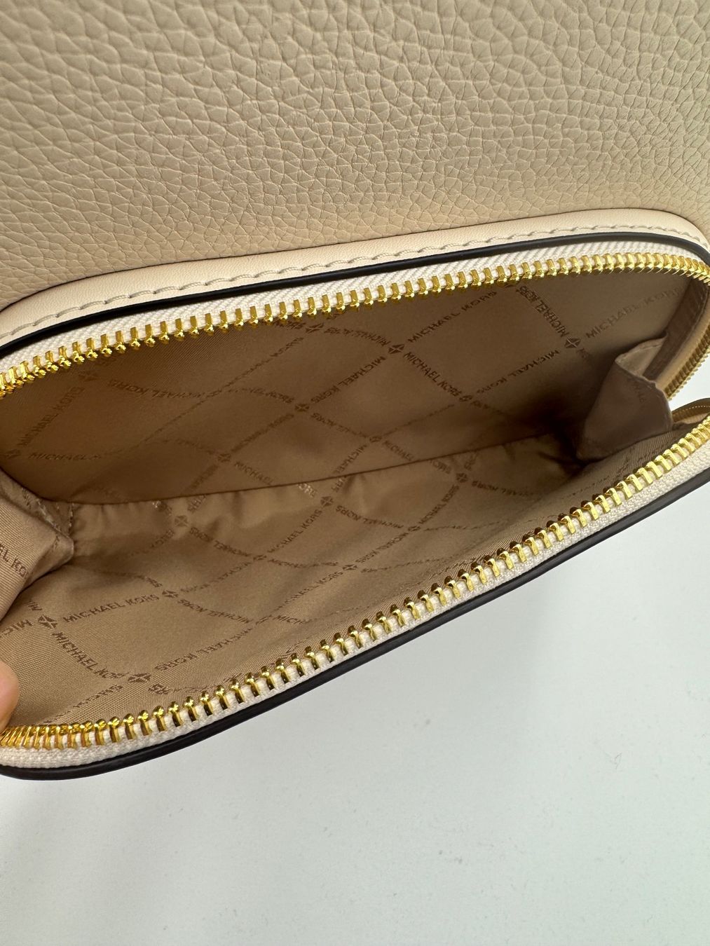 Michael Kors Zaini: Michael Kors Rucksack light cream – Nuovo e nell'imballaggio originale da Wiedlisbach venduto da Sistershop 4