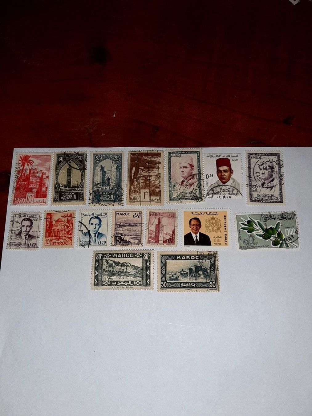 Tutti i francobolli: 16 timbres maroc – Nuovo (secondo la descrizione) da Le locle venduto da juliensaran