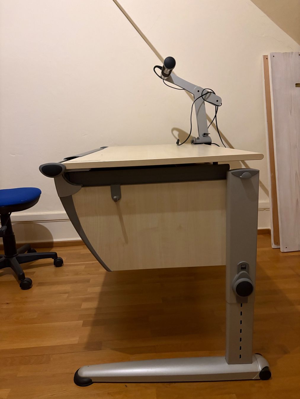 Moll Schreibtische: Schreibtisch Schulkind Moll – Gebraucht aus Dietikon von urs_mgx9 1