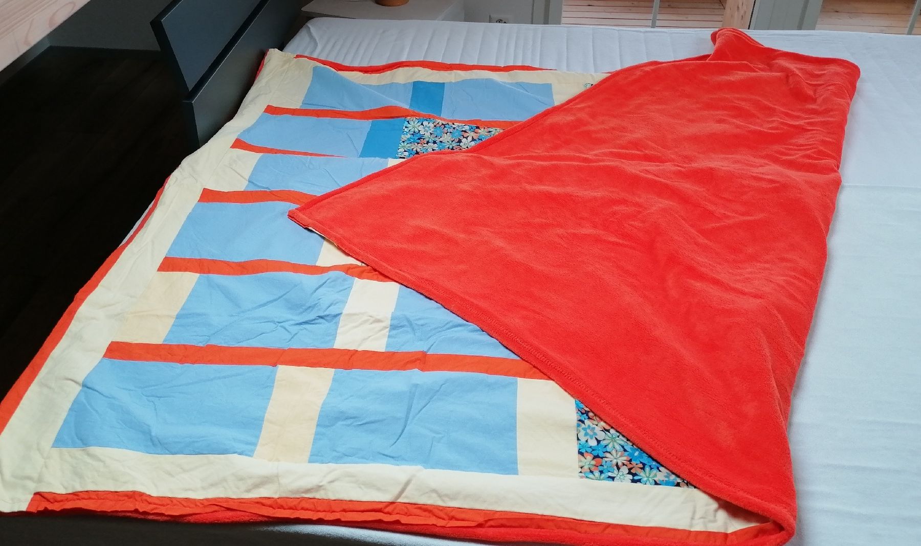 Couvertures: Kuscheldecke – Neuf (Voir description) à Schwarzenegg par musi09 1