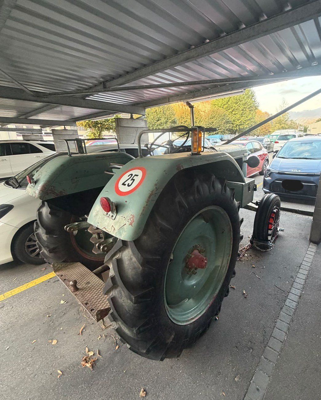 Bührer Traktoren: Landw. Traktor BUEHRER MFD 4 10 – Gebraucht aus Balsthal von Betreibungsamt-TG 2