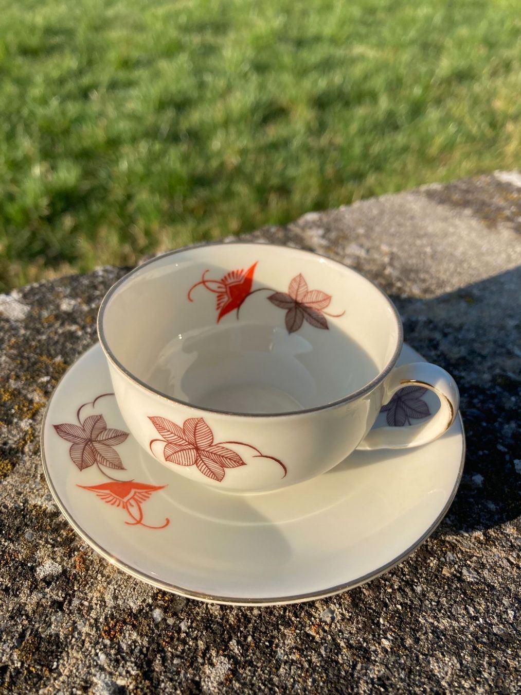 Tazze: Antike  Espressotasse Moccatasse mit Untertasse – Usato da Subingen venduto da Etageren 2