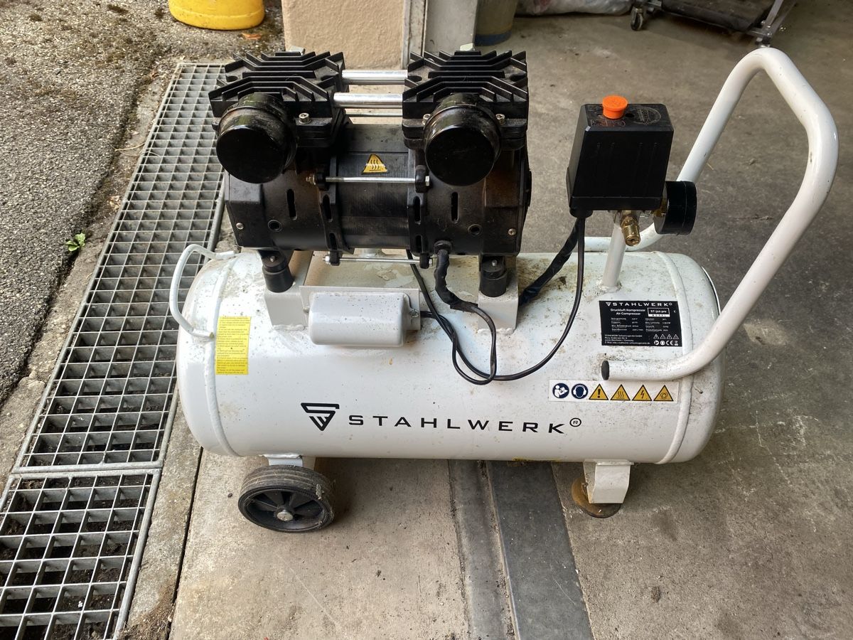 Compresseurs: Stahlwerk Druckluft Kompressor ST-310 pro   – Défectueux à Hasle b. Burgdorf par fipu1993 1