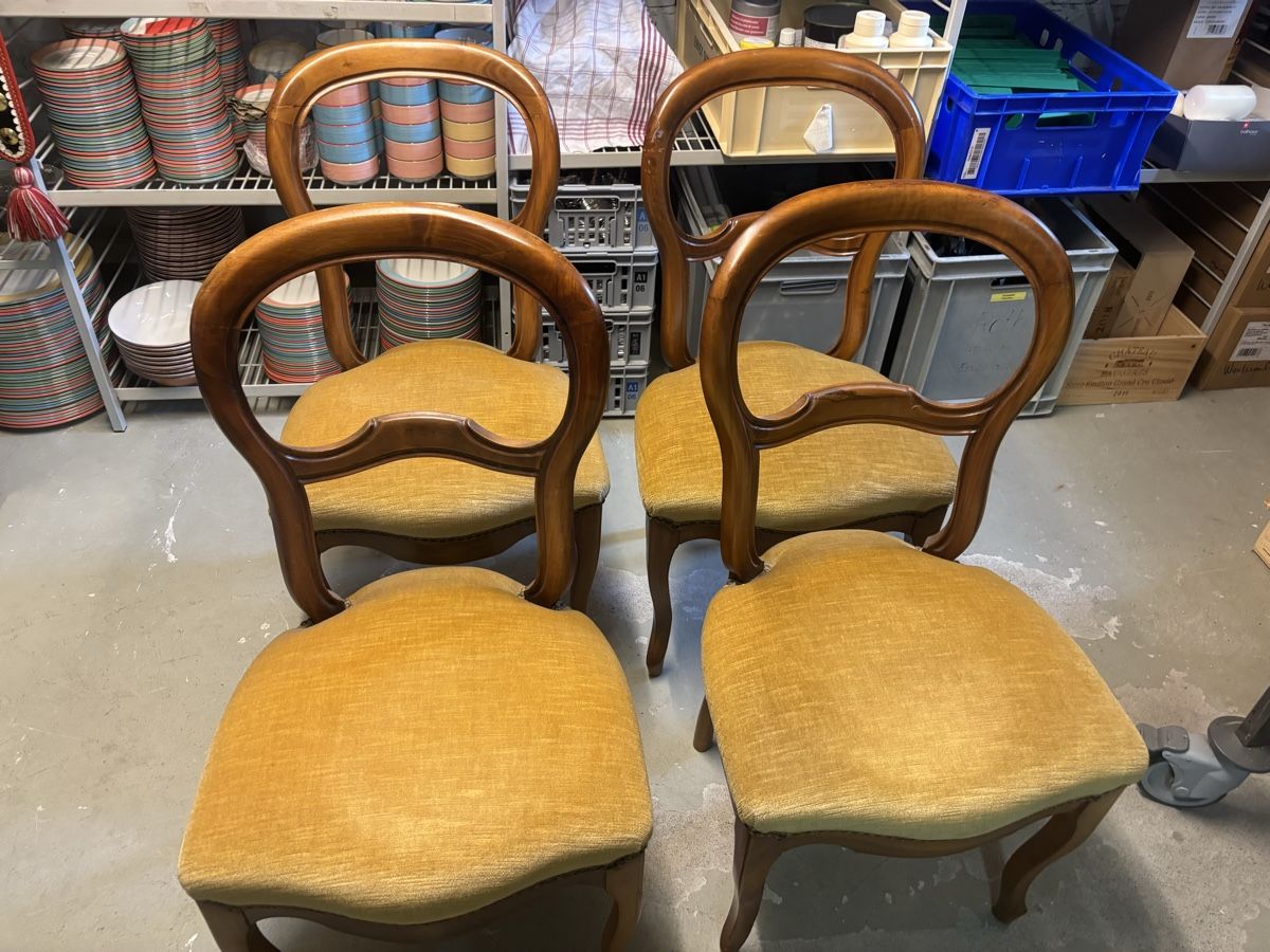 Chaises: Stühleantik – D'occasion à Winterthur par ral_tr8b