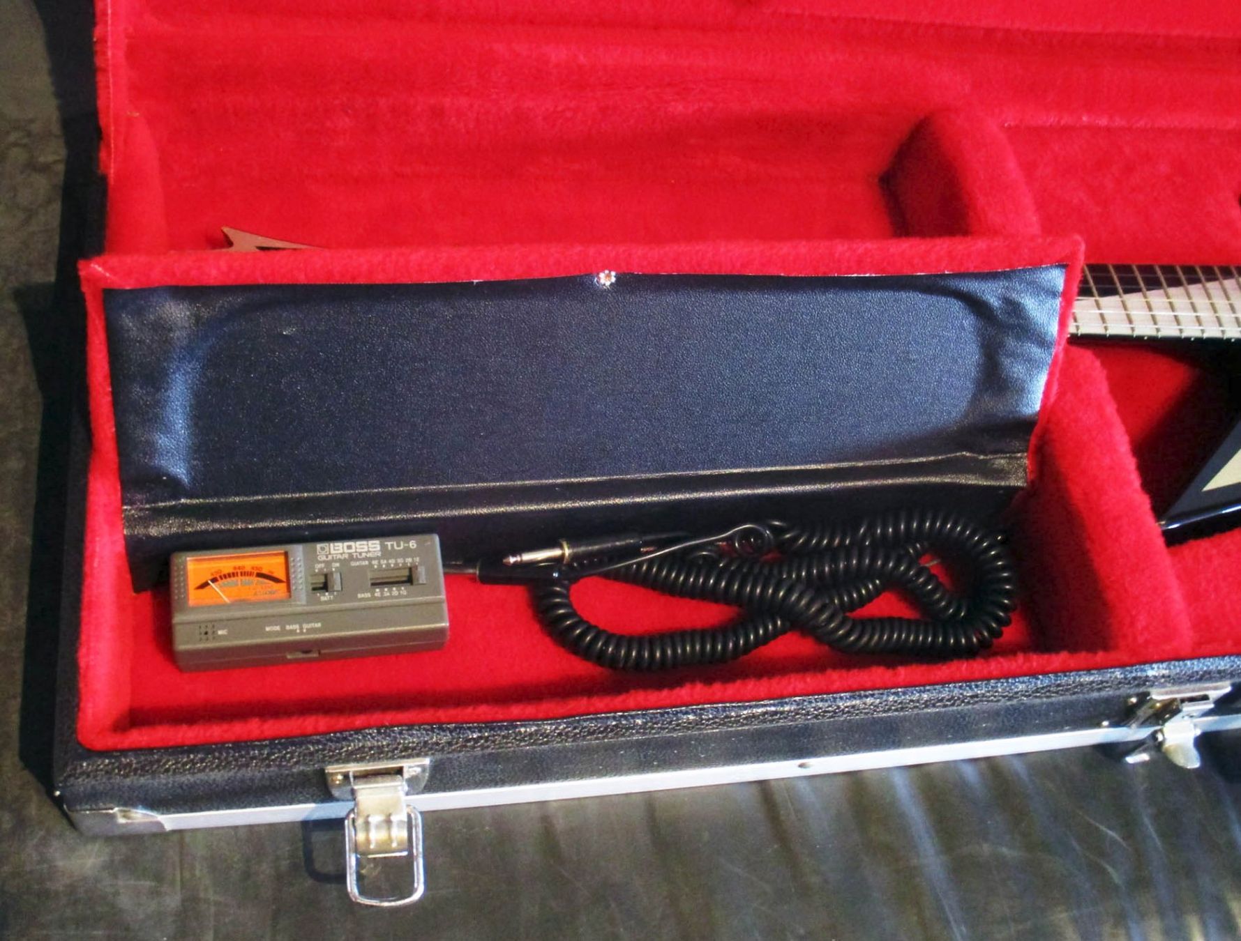 Washburn Musikinstrumente: Washburn AF-40 V Ace Frehley – Gebraucht aus Riedtwil von  3