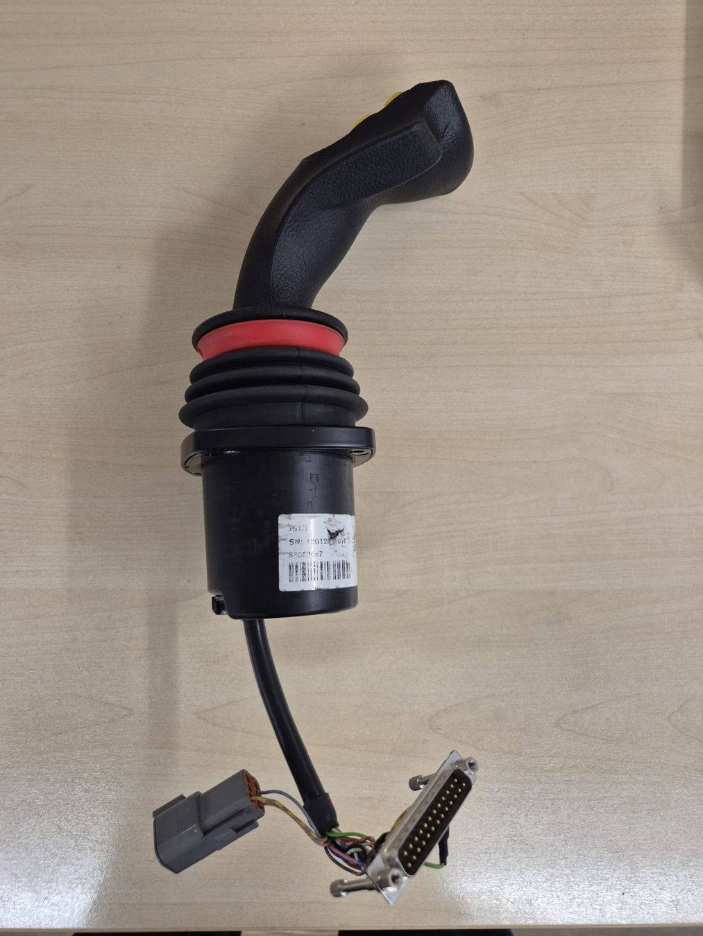 Manettes: Joystick Danfoss JS1H83062667 – Neuf (Voir description) à Luzern par Werkstatt64 1