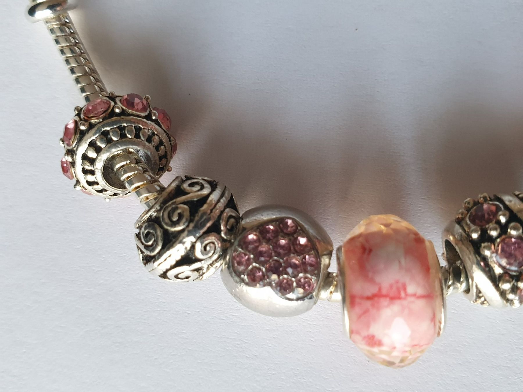 Bracciali & Braccialetti: Armkette rosa Modeschmuck – Usato da Mörschwil venduto da spirspi 3