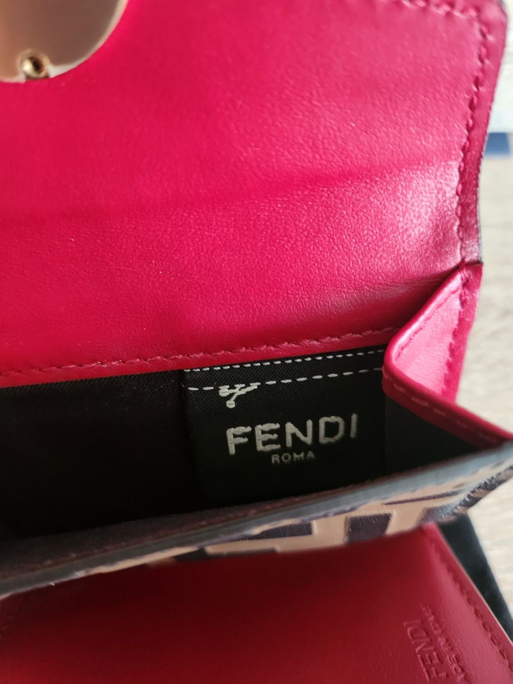 Fendi Portemonnaies: FENDI Portemonnaie. – D'occasion à Dietikon par Oxana01 7