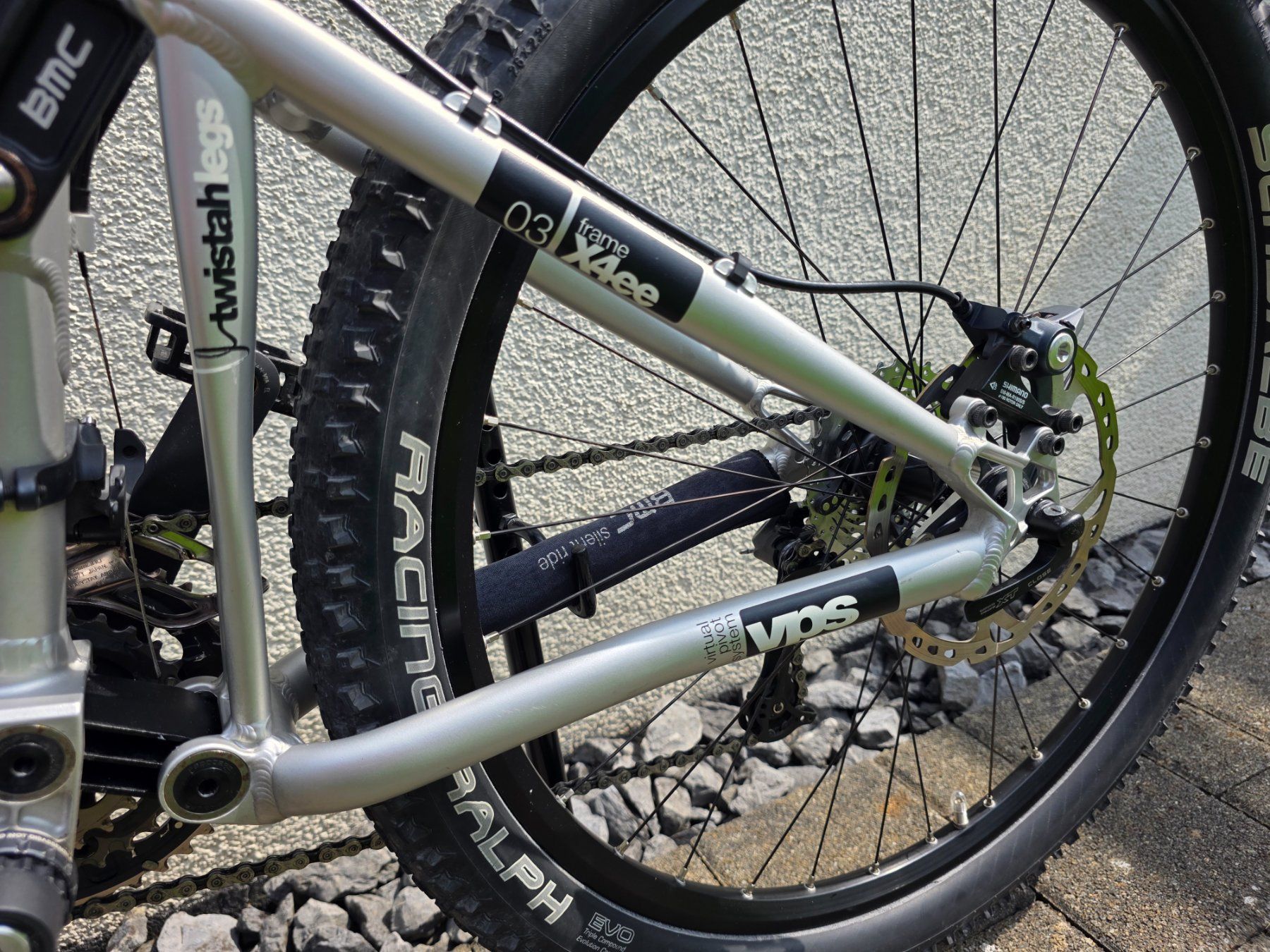 BMC Biciclette: BMC fourstroke W01 in sehr gutem Zustand – Usato da Grüningen venduto da Wennepen 6