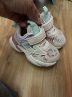 Kinderschuhe