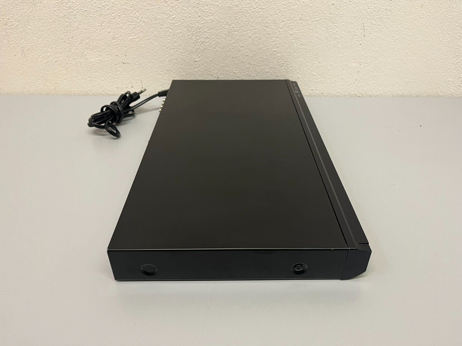 Tutti i DVDs: Panasonic DVD-S33 – Usato da Hochdorf venduto da av-electronics 5