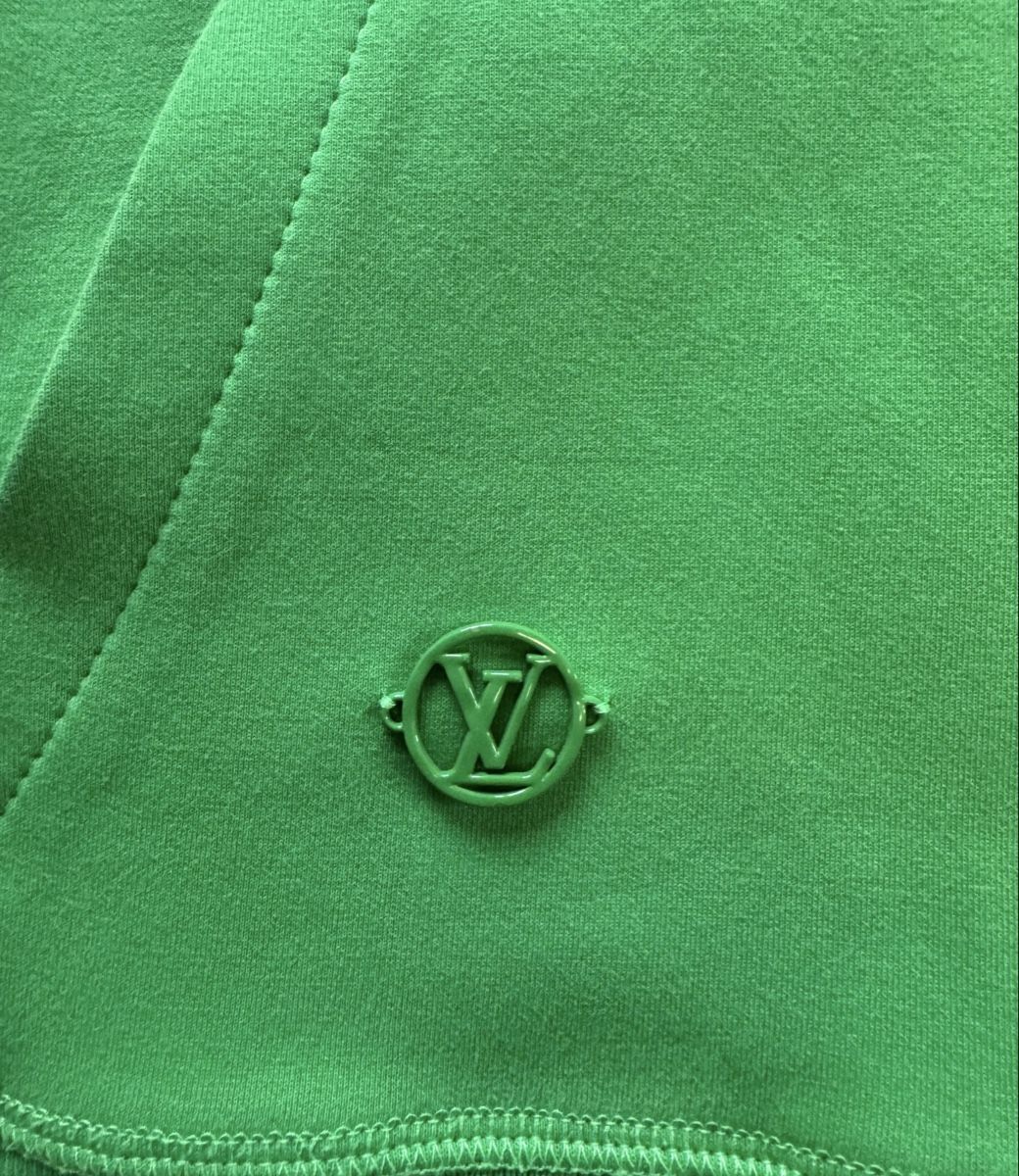 Louis Vuitton Pullover & Sweatshirts: Louis Vuitton  – Gebraucht aus Pfäffikon ZH von Nataliia. 4