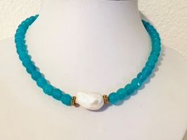 Türkisblaue Chalcedon & Barock Perle Halskette Vergoldet